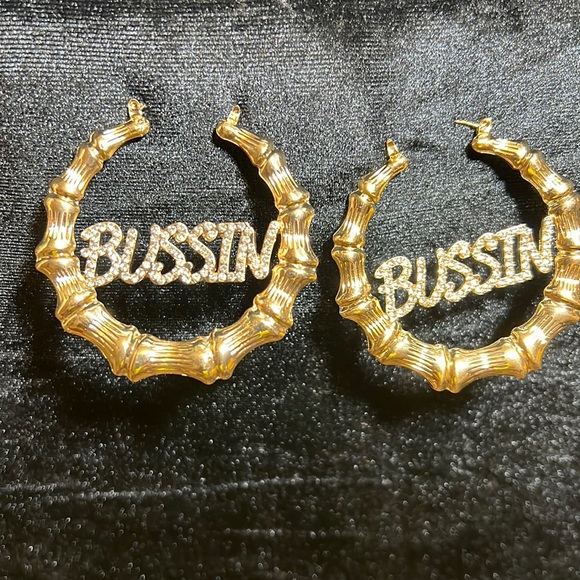 BUSSIN BAMBOO STYLE EARRINGS - Picture 1 of 2
